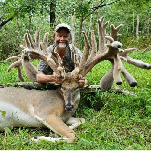 Decade of Trophies - Big Cove High Fence Whitetails